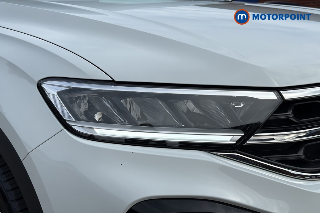 Volkswagen T-Roc R-Line Manual Petrol SUV - Stock Number (1684663) - 42nd supplementary image