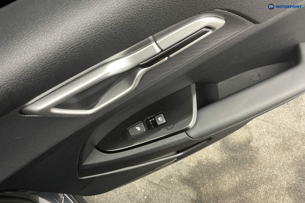 KIA Sportage 3 Automatic Petrol-Electric Hybrid SUV - Stock Number (1578744) - 23rd supplementary image