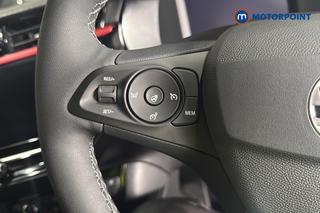 Vauxhall Corsa YES Manual Petrol Hatchback - Stock Number (1639862) - 4th supplementary image