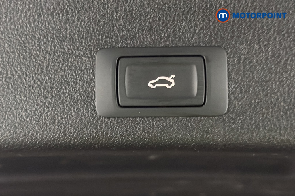 Audi A6 Black Edition Automatic Diesel Estate - Stock Number (1668447) - 35th supplementary image