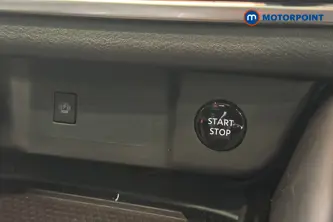 Nissan Qashqai Tekna Automatic Petrol-Electric Hybrid SUV - Stock Number (1669881) - 995th supplementary image