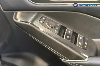 Nissan Qashqai Tekna Automatic Petrol-Electric Hybrid SUV - Stock Number (1669881) - 19th supplementary image