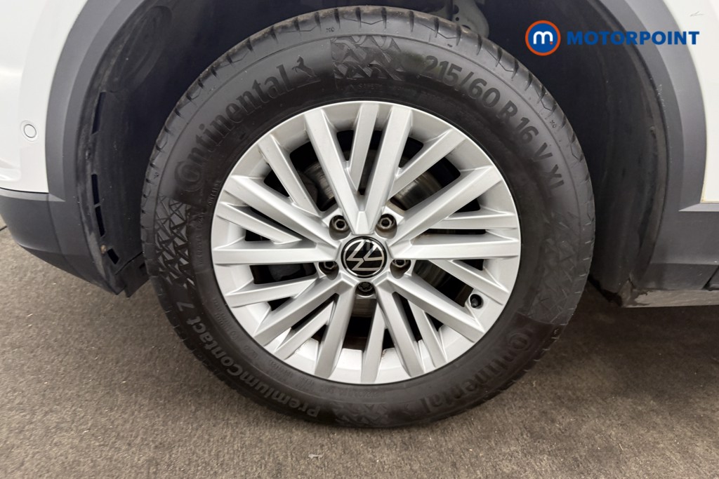 Volkswagen T-Roc Life Manual Petrol SUV - Stock Number (1670668) - 29th supplementary image