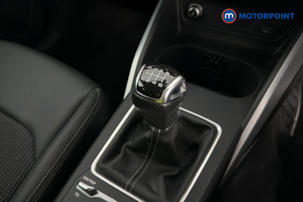 Audi Q2 S Line Manual Petrol SUV - Stock Number (1670689) - 15th supplementary image
