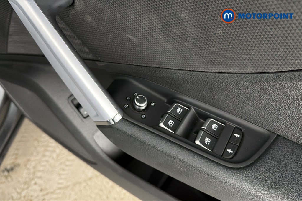 Audi Q2 S Line Manual Petrol SUV - Stock Number (1670689) - 19th supplementary image