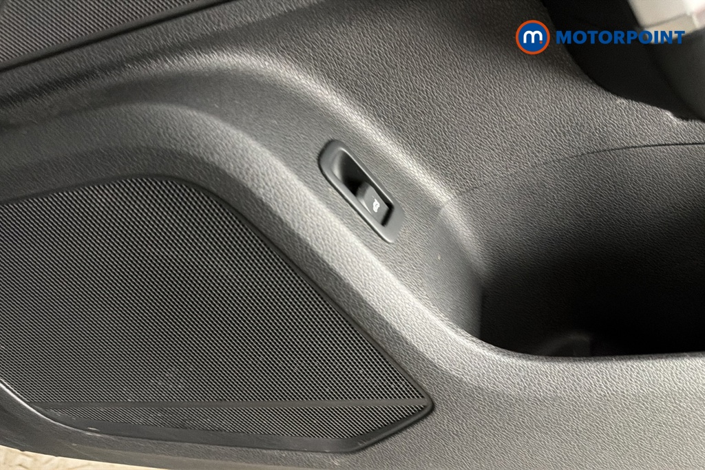 Audi Q2 S Line Manual Petrol SUV - Stock Number (1670689) - 21st supplementary image