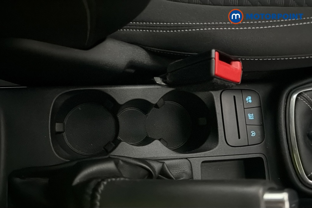 Ford Fiesta Titanium Manual Petrol Hatchback - Stock Number (1672184) - 16th supplementary image