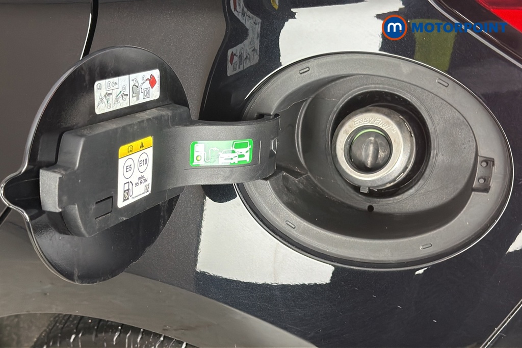 Ford Fiesta Titanium Manual Petrol Hatchback - Stock Number (1672184) - 41st supplementary image