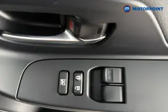 Toyota Yaris Y20 Automatic Petrol-Electric Hybrid Hatchback - Stock Number (1672375) - 19th supplementary image