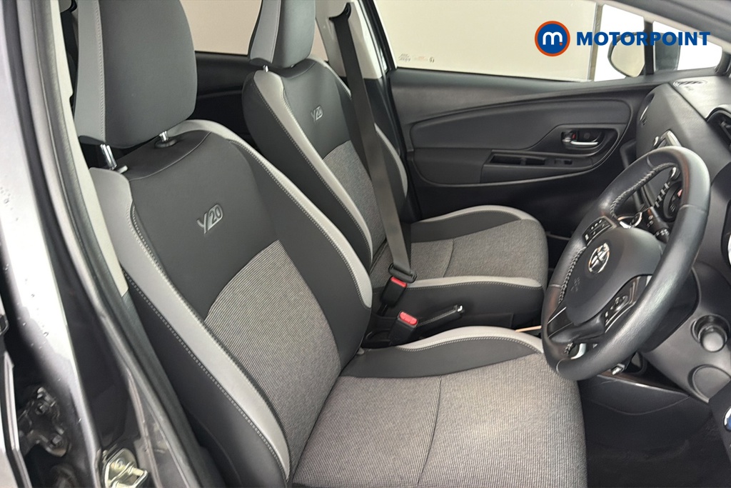 Toyota Yaris Y20 Automatic Petrol-Electric Hybrid Hatchback - Stock Number (1672375) - 22nd supplementary image
