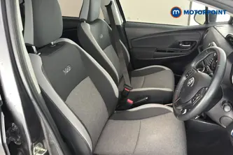 Toyota Yaris Y20 Automatic Petrol-Electric Hybrid Hatchback - Stock Number (1672375) - 22nd supplementary image