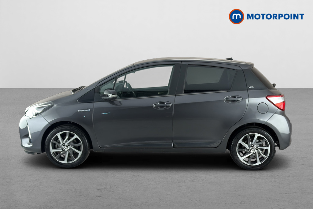 Toyota Yaris Y20 Automatic Petrol-Electric Hybrid Hatchback - Stock Number (1672375) - Drivers side
