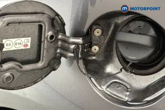 Toyota Yaris Y20 Automatic Petrol-Electric Hybrid Hatchback - Stock Number (1672375) - 41st supplementary image