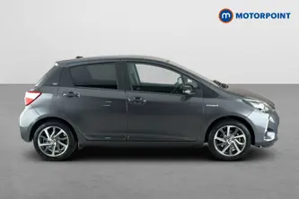 Toyota Yaris Y20 Automatic Petrol-Electric Hybrid Hatchback - Stock Number (1672375) - Passenger side