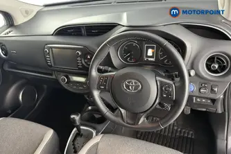 Toyota Yaris Y20 Automatic Petrol-Electric Hybrid Hatchback - Stock Number (1672375) - 1st supplementary image