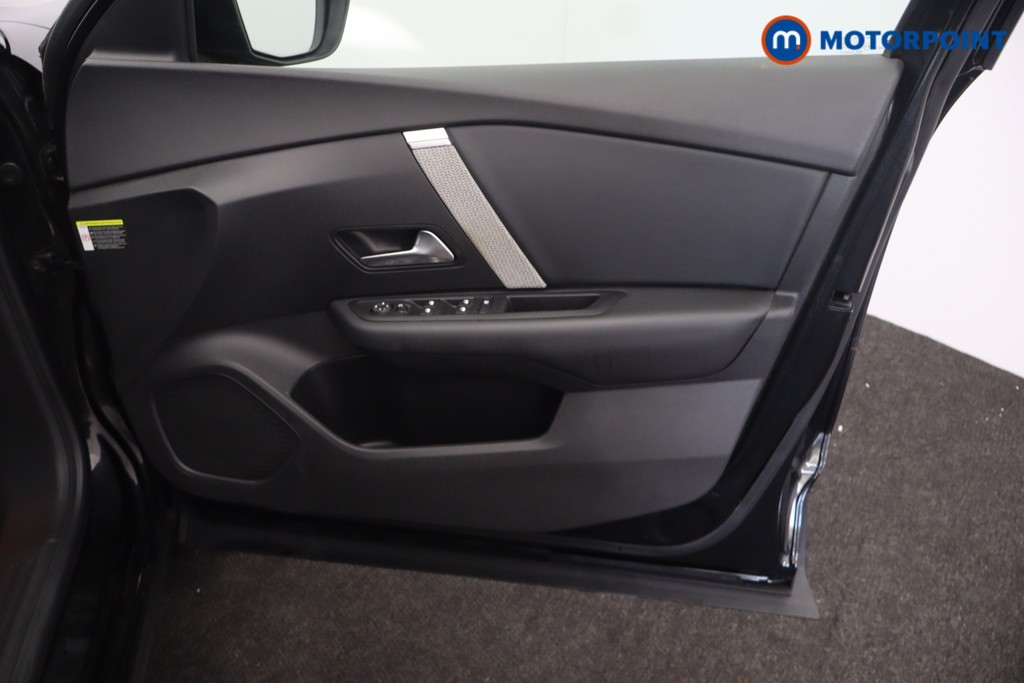 Citroen C4 Shine Manual Petrol Hatchback - Stock Number (1673850) - 15th supplementary image