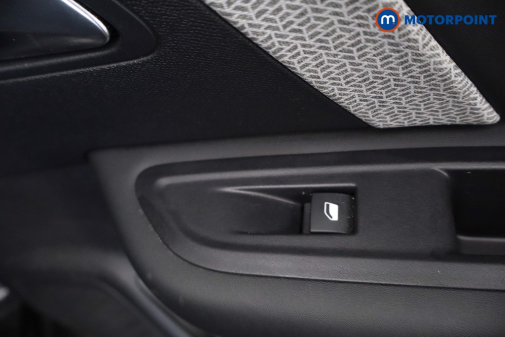 Citroen C4 Shine Manual Petrol Hatchback - Stock Number (1673850) - 22nd supplementary image