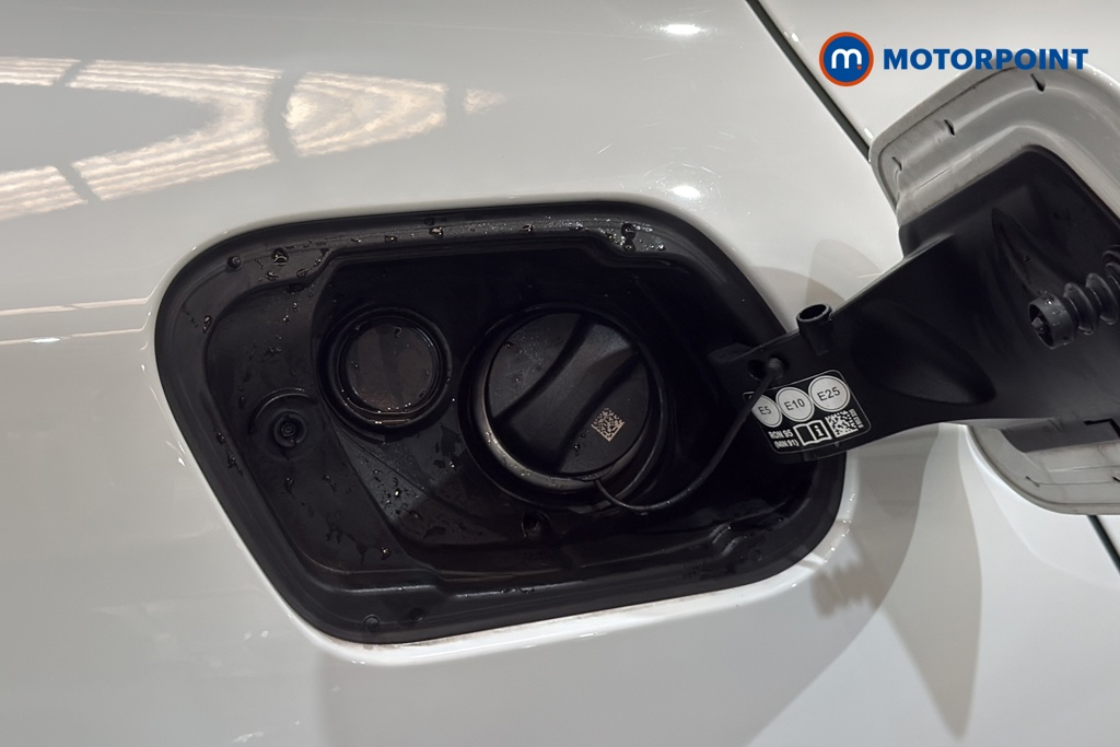 BMW 1 Series Sport Manual Petrol Hatchback - Stock Number (1675444) - 41st supplementary image