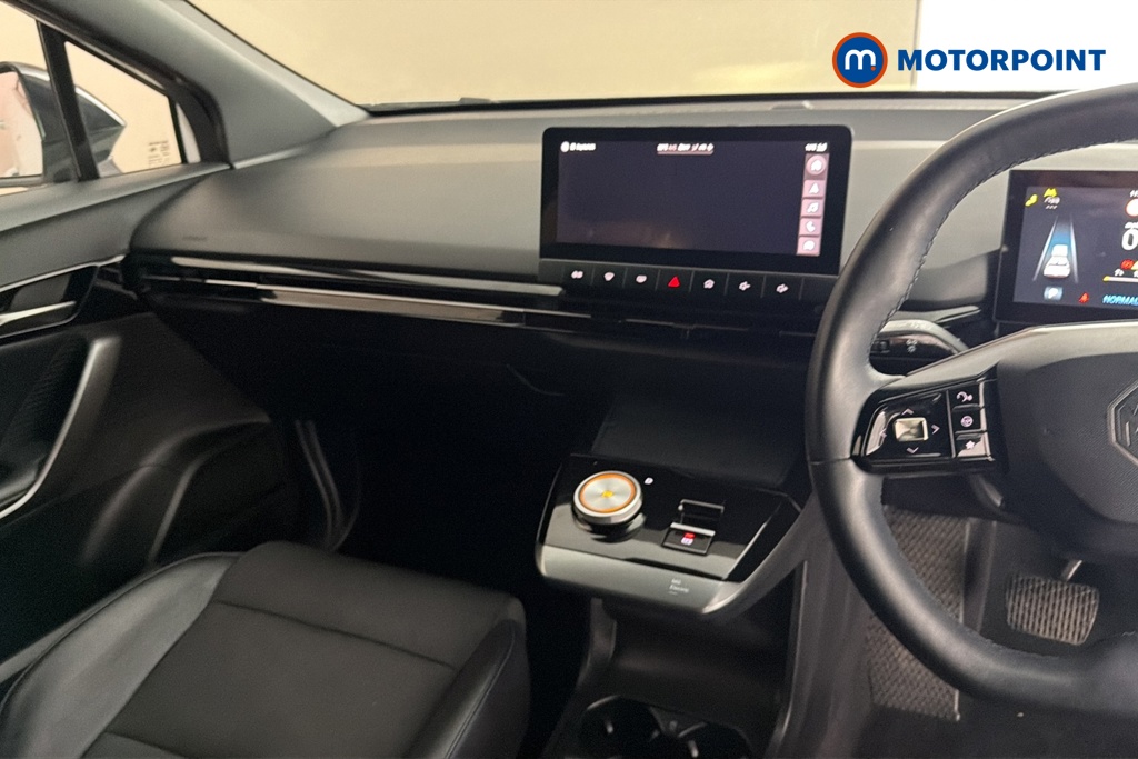 Mg Motor Uk MG4 Trophy Automatic Electric SUV - Stock Number (1678464) - 1st supplementary image
