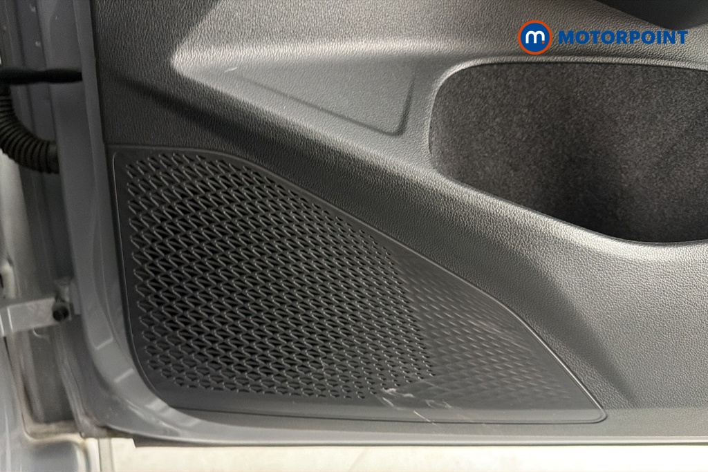 Volkswagen Golf Black Edition Manual Petrol Hatchback - Stock Number (1678696) - 21st supplementary image