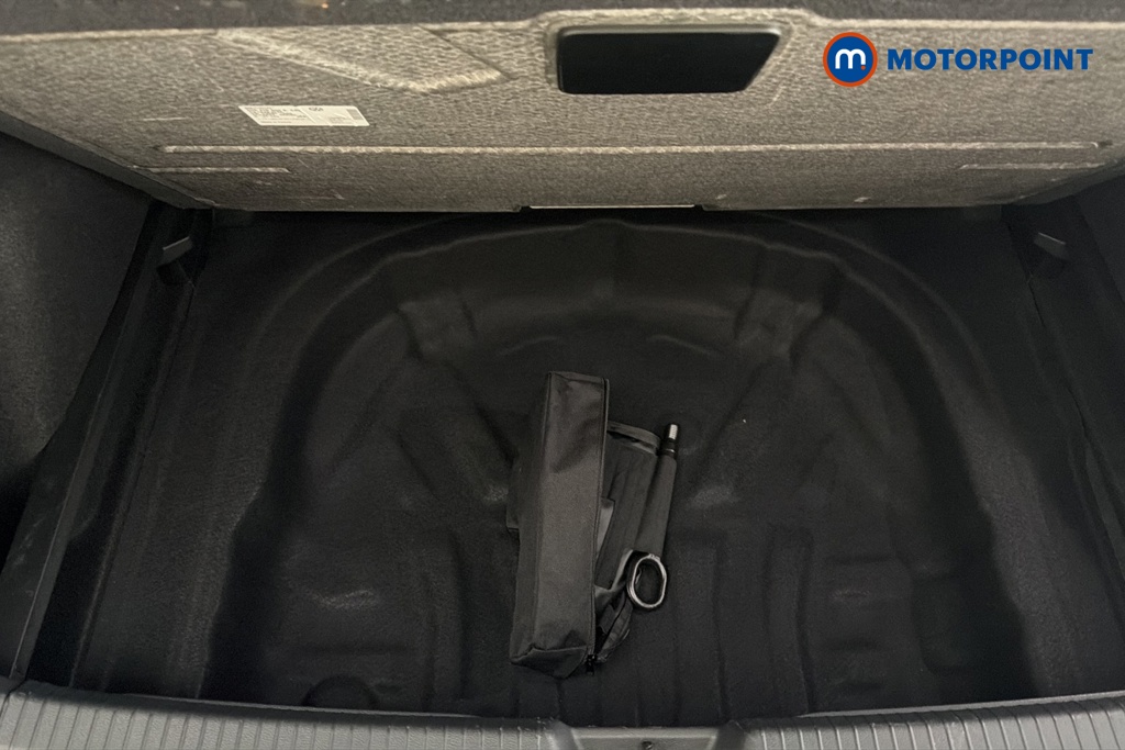 Volkswagen Golf Black Edition Manual Petrol Hatchback - Stock Number (1678696) - 33rd supplementary image