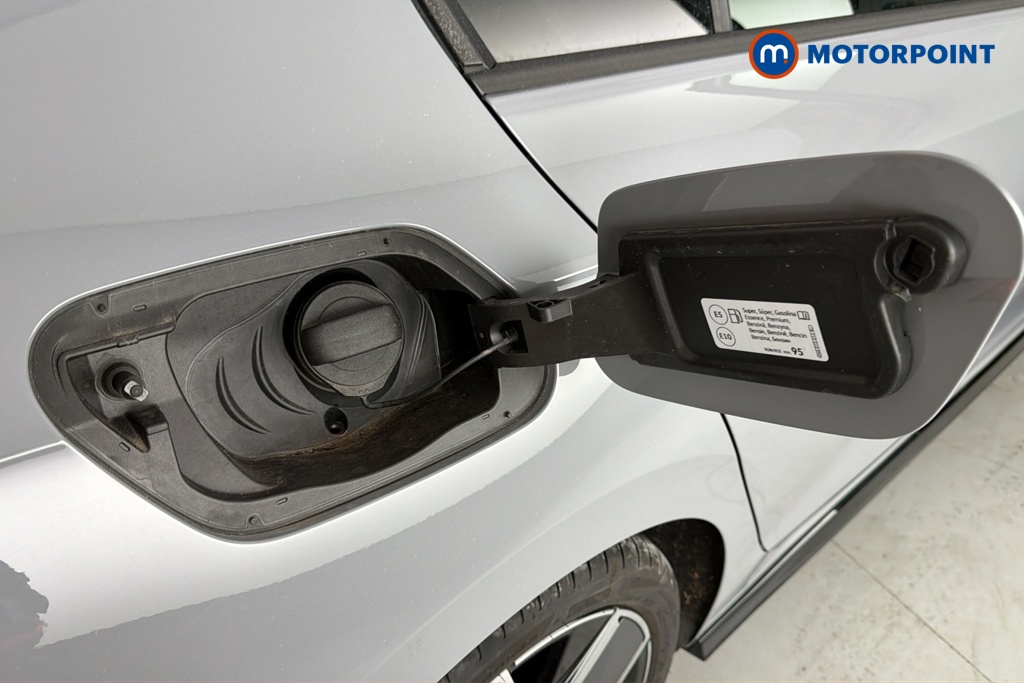 Volkswagen Golf Black Edition Manual Petrol Hatchback - Stock Number (1678696) - 41st supplementary image