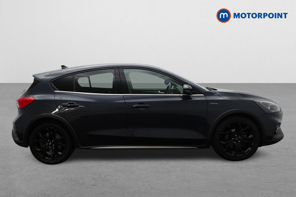 Ford Focus Active X Vignale Edition Manual Petrol Hatchback - Stock Number (1679194) - Drivers side