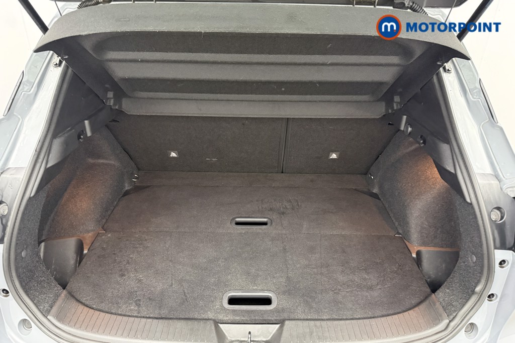 Nissan Qashqai N-Connecta Automatic Petrol SUV - Stock Number (1680468) - 23rd supplementary image