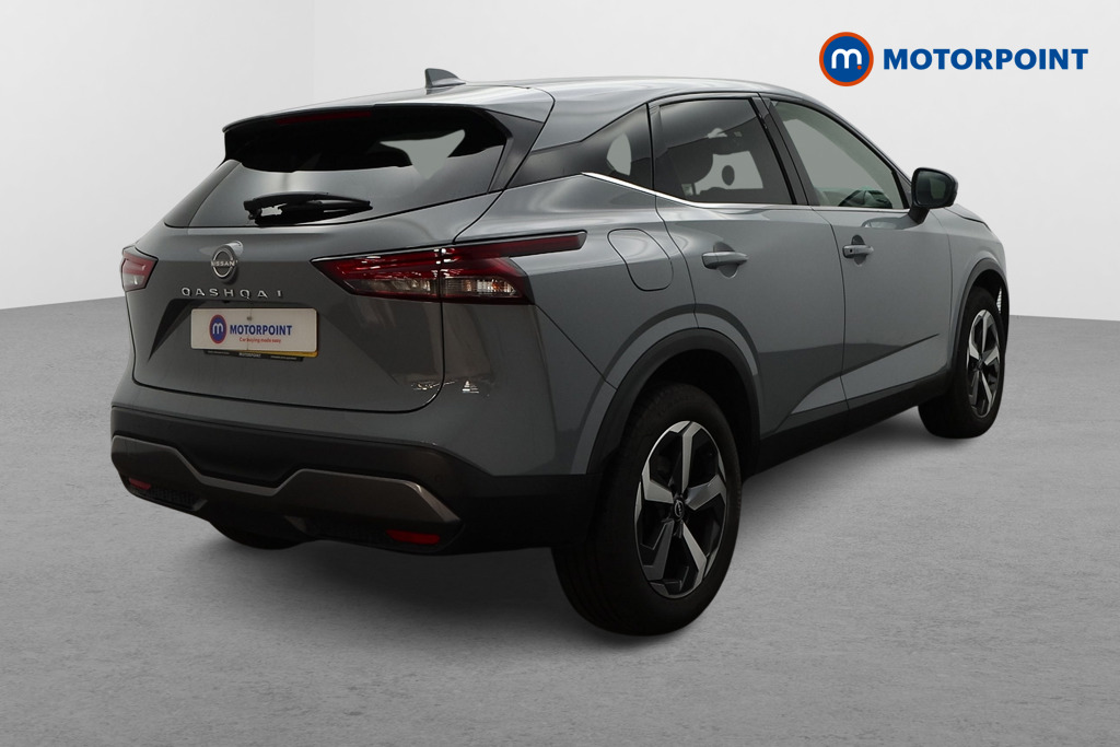 Nissan Qashqai N-Connecta Automatic Petrol SUV - Stock Number (1680468) - Drivers side rear corner