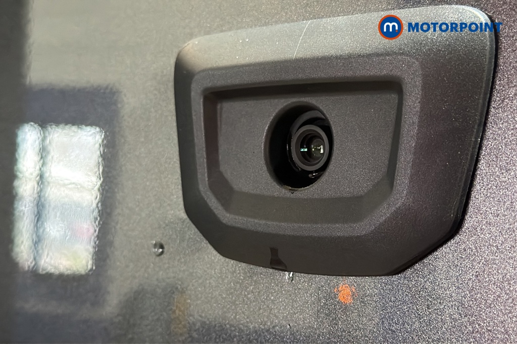 Ford Transit Limited Automatic Diesel Medium Roof Van - Stock Number (1680978) - 37th supplementary image