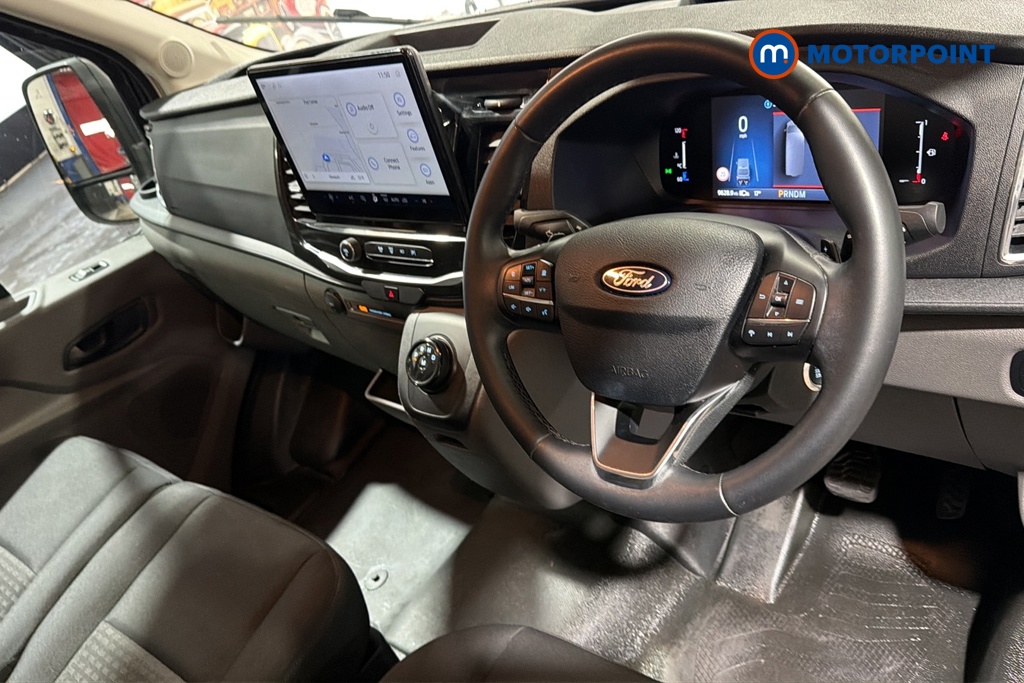 Ford Transit Limited Automatic Diesel Medium Roof Van - Stock Number (1680978) - 1st supplementary image