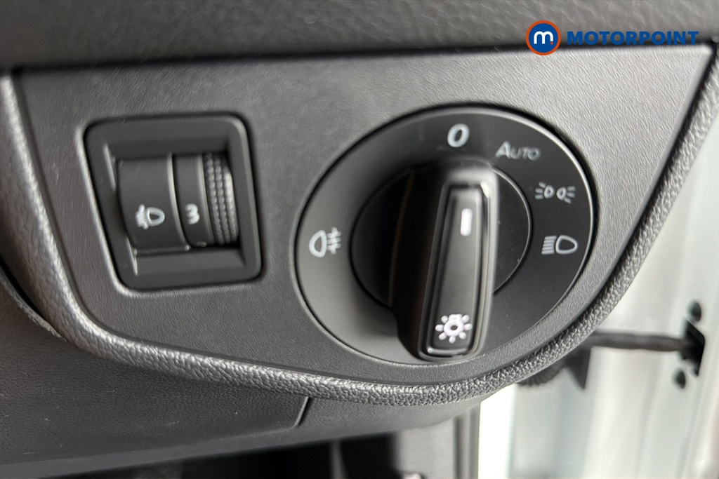 Volkswagen Polo Life Manual Petrol Hatchback - Stock Number (1682258) - 11th supplementary image