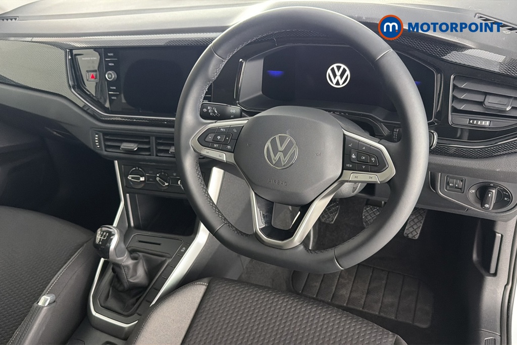 Volkswagen Polo Life Manual Petrol Hatchback - Stock Number (1682258) - 1st supplementary image