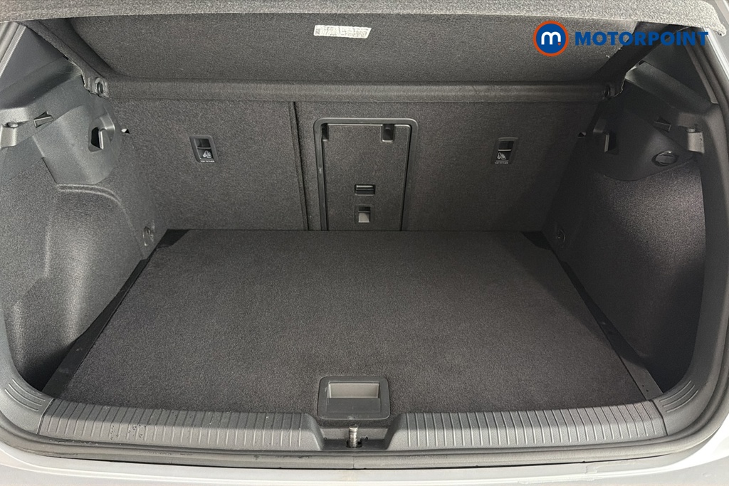 Volkswagen Golf Black Edition Manual Petrol Hatchback - Stock Number (1682357) - 30th supplementary image
