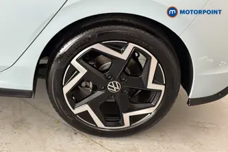 Volkswagen Golf R-Line Automatic Petrol Hatchback - Stock Number (1682358) - 45th supplementary image