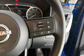 Nissan Qashqai Acenta Premium Manual Petrol SUV - Stock Number (1682535) - 3rd supplementary image