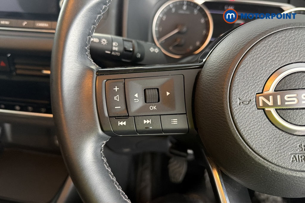 Nissan Qashqai Acenta Premium Manual Petrol SUV - Stock Number (1682535) - 4th supplementary image