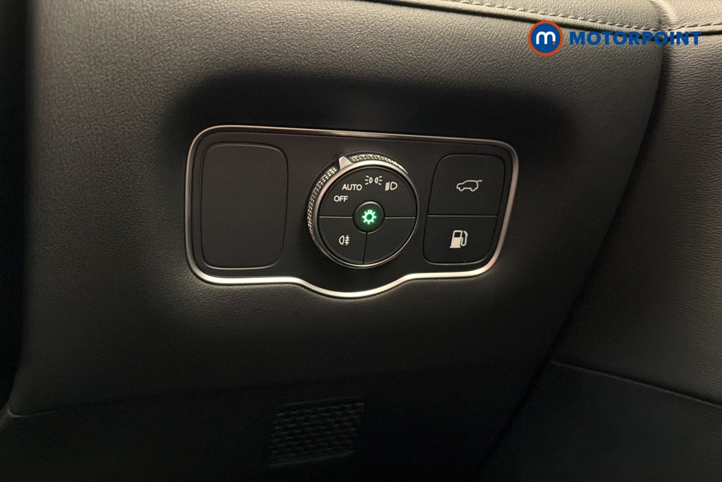 Chery Tiggo 8 Summit Automatic Petrol Plug-In Hybrid SUV - Stock Number (1682716) - 11th supplementary image