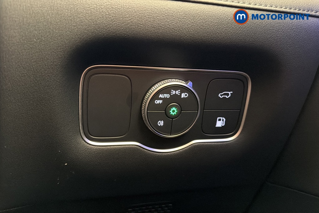 Chery Tiggo 8 Summit Automatic Petrol Plug-In Hybrid SUV - Stock Number (1682721) - 11th supplementary image