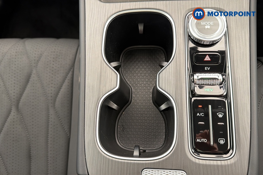 Chery Tiggo 8 Summit Automatic Petrol Plug-In Hybrid SUV - Stock Number (1682721) - 16th supplementary image