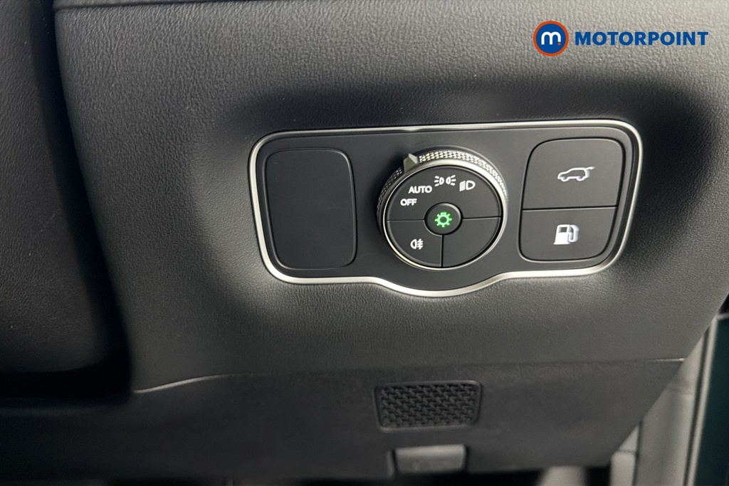 Chery Tiggo 8 Summit Automatic Petrol Plug-In Hybrid SUV - Stock Number (1682763) - 11th supplementary image