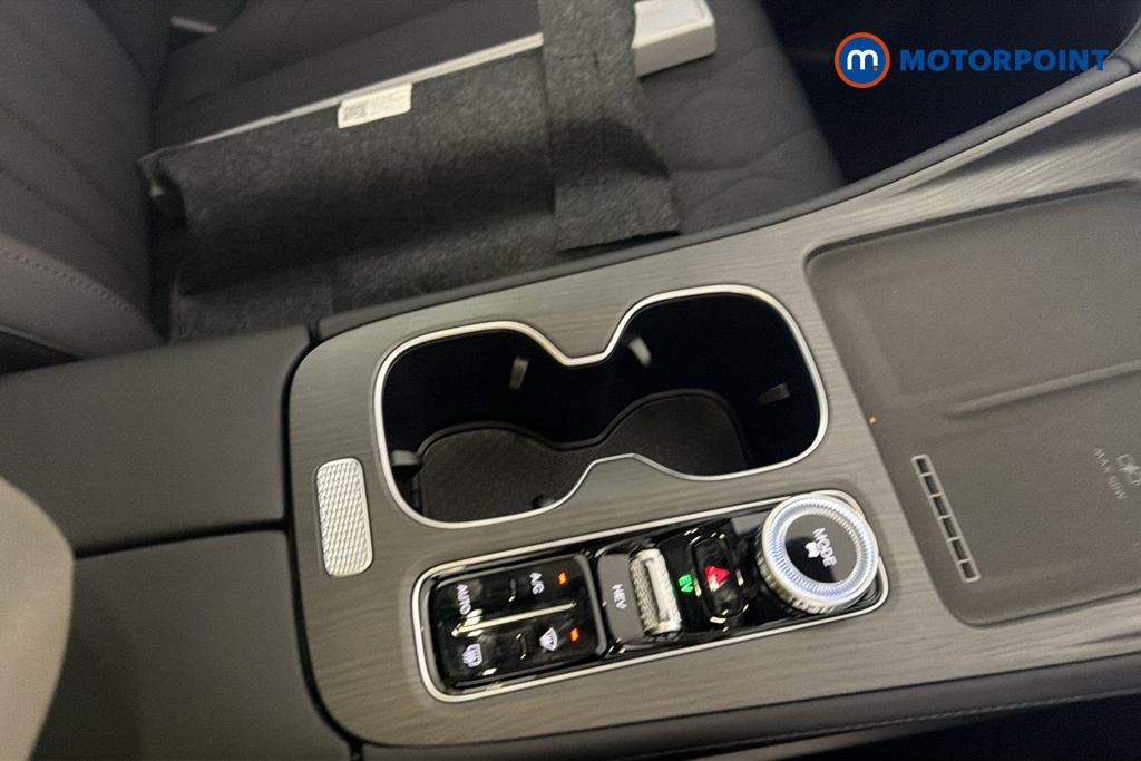 Chery Tiggo 8 Summit Automatic Petrol Plug-In Hybrid SUV - Stock Number (1682763) - 15th supplementary image