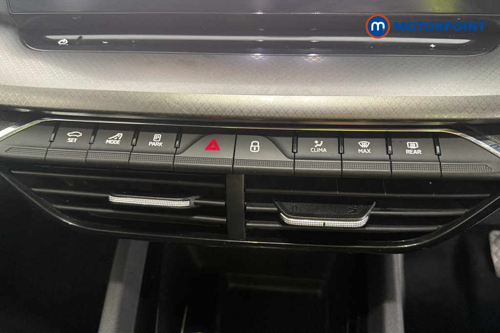 Skoda Octavia Se Technology Automatic Petrol Plug-In Hybrid Estate - Stock Number (1683262) - 12th supplementary image