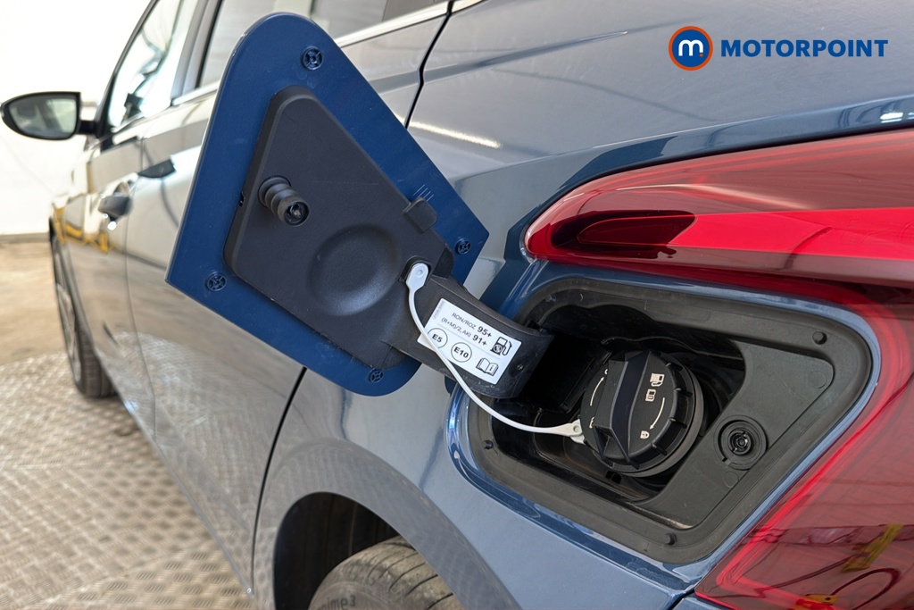 Hyundai I20 Tech Line Automatic Petrol Hatchback - Stock Number (1683603) - 41st supplementary image
