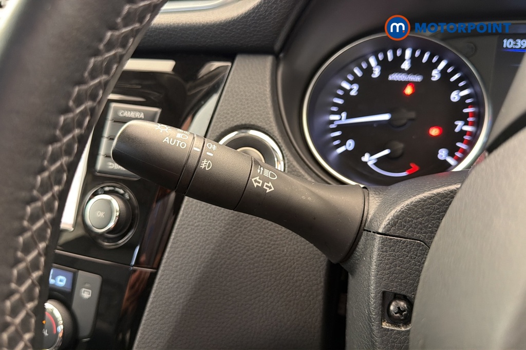 Nissan Qashqai N-Motion Manual Petrol SUV - Stock Number (1684052) - 5th supplementary image