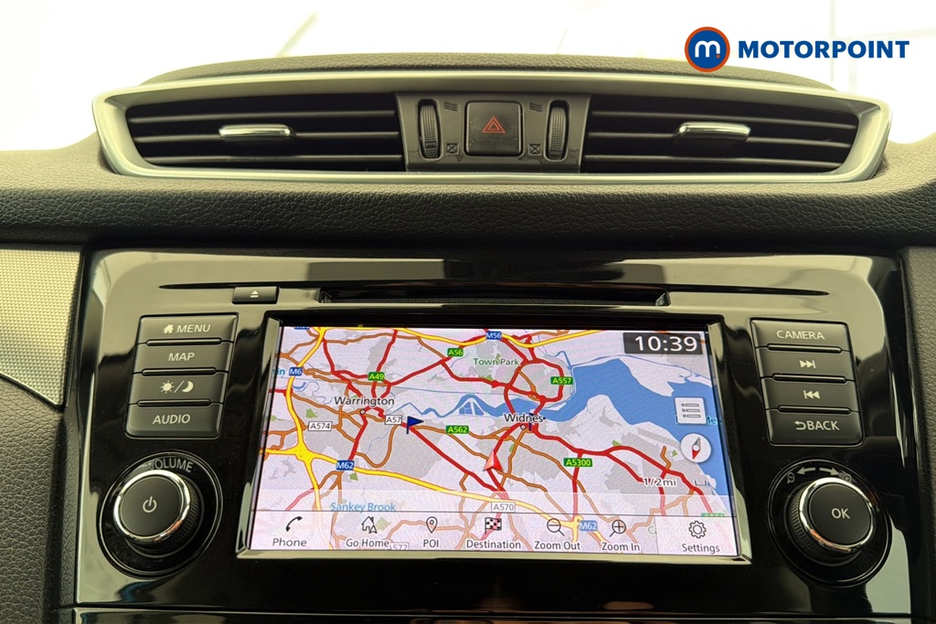 Nissan Qashqai N-Motion Manual Petrol SUV - Stock Number (1684052) - 9th supplementary image