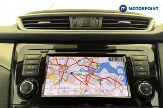 Nissan Qashqai N-Motion Manual Petrol SUV - Stock Number (1684052) - 9th supplementary image