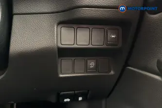 Nissan Qashqai N-Motion Manual Petrol SUV - Stock Number (1684052) - 11th supplementary image
