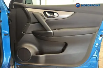 Nissan Qashqai N-Motion Manual Petrol SUV - Stock Number (1684052) - 18th supplementary image