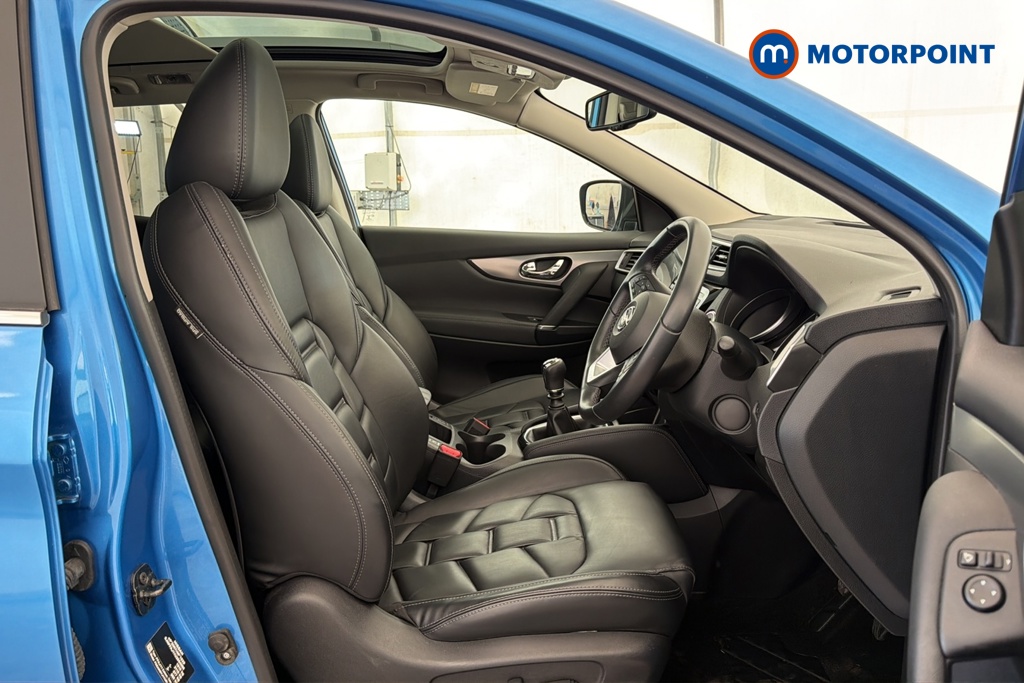 Nissan Qashqai N-Motion Manual Petrol SUV - Stock Number (1684052) - 22nd supplementary image
